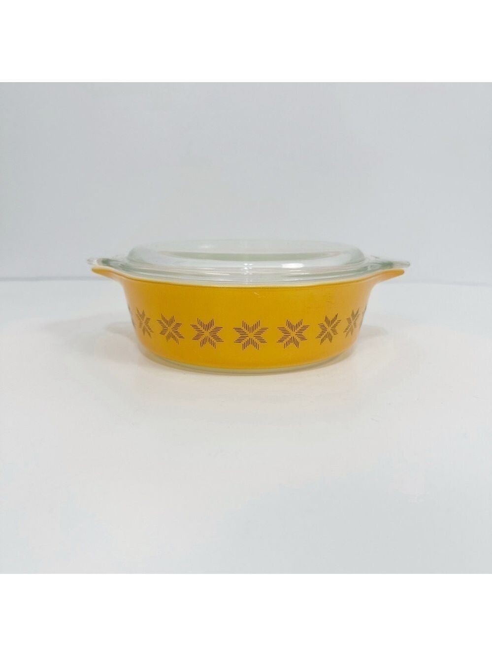 Pyrex Town & Country Cross Stitch Star Orange Casserole Dish  With Lid